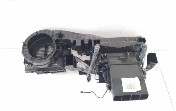 Mercedes-Benz ML W166 Interior heater climate box assembly A1668302260
