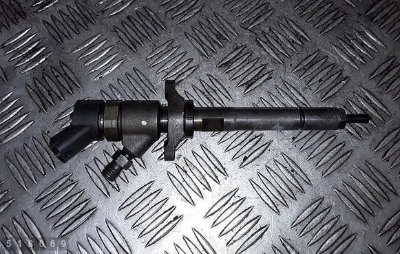 Ford C-MAX I Fuel injector 0445110188