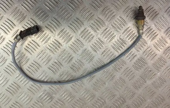 BMW X1 F48 F49 Lambda probe sensor 8604889 617124C 0258030079