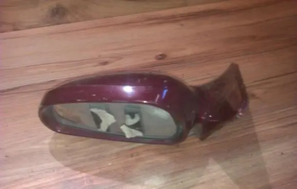 Mazda 626 Front door electric wing mirror e13010519