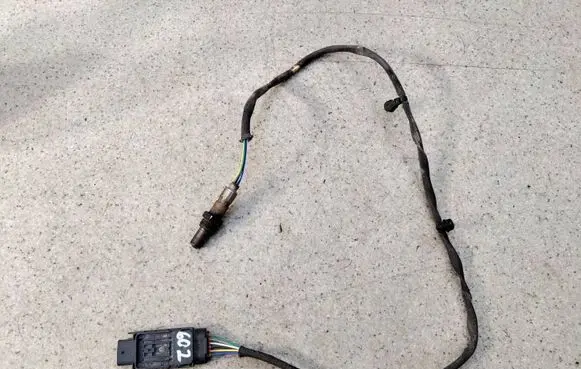 Volvo XC60 Lambda probe sensor 3220303254A 32203032