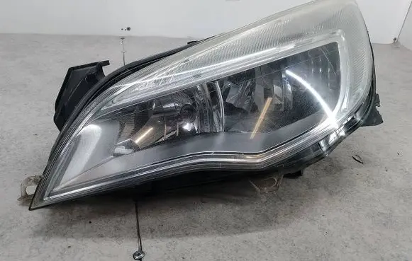 Opel Astra J Headlight/headlamp 13253646