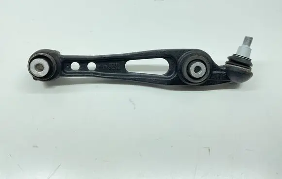 Land Rover Discovery 5 Rear control arm JPLA-3C254-DA