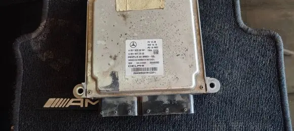 Mercedes-Benz C W205 Engine control unit/module A6519000603 28449850 A6519012002