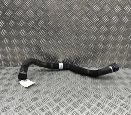 Land Rover Range Rover Sport L461 Engine coolant pipe/hose M8E28260AC