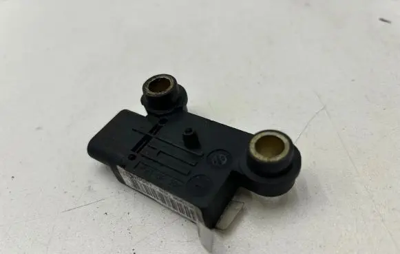 Volvo S40 Airbag deployment crash/impact sensor 30613044A 00000794MM F010813561