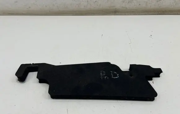 Jaguar I-Pace Fender foam support/seal