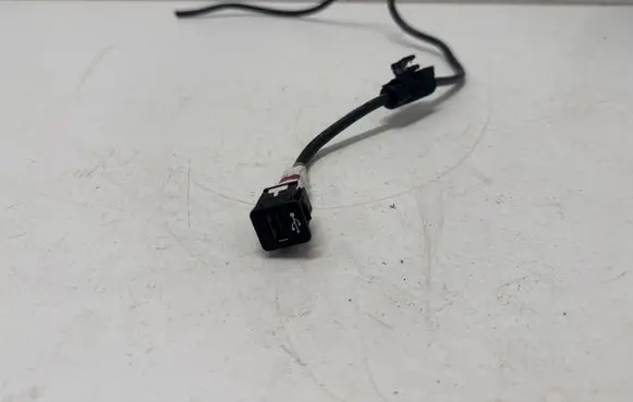 BMW X3 G01 USB socket connector 74558010