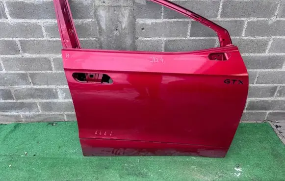 Volkswagen ID.4 Front door 