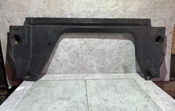 Volkswagen PASSAT B5.5 Pickup box liner 3B0825215