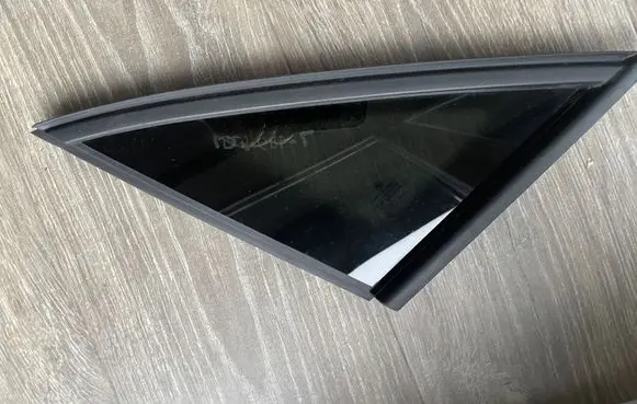 Volkswagen ID.5 Rear side window 11E845041