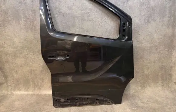 Renault Trafic III (X82) Front door NULL