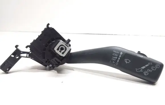Skoda Octavia Mk2 (1Z) Wiper control stalk 1K0953519H