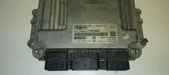 Ford Galaxy Engine control unit/module ECU 8M5112A650YE 0281015243