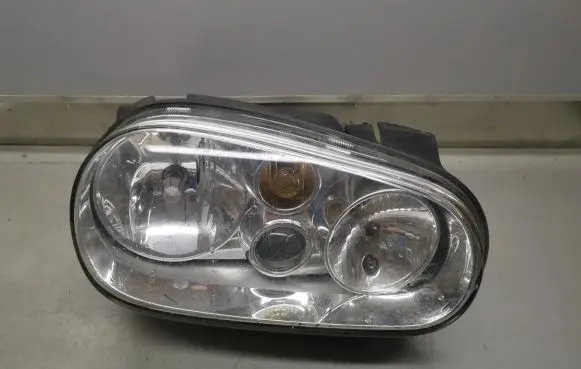 Volkswagen Golf IV Headlight/headlamp 1J1941016C