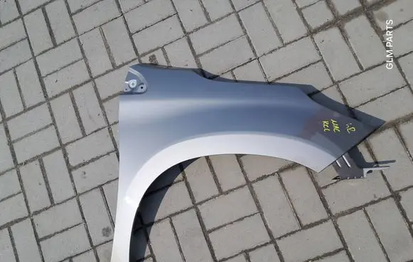 Peugeot 2008 I Fender