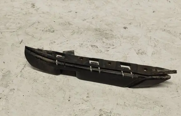 BMW 5 E60 E61 Front bumper mounting bracket 11460915 703370517 7033705