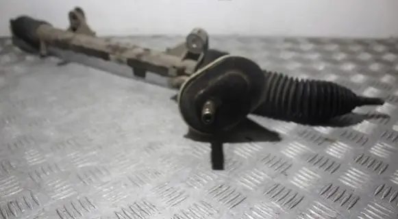 Renault Megane III Steering rack 490017022R
