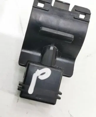 Toyota RAV 4 (XA30) Windshield washer spray nozzle 