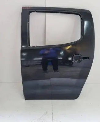Isuzu D-Max Rear door 