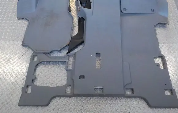 Man TGE 1gen Front floor carpet liner 