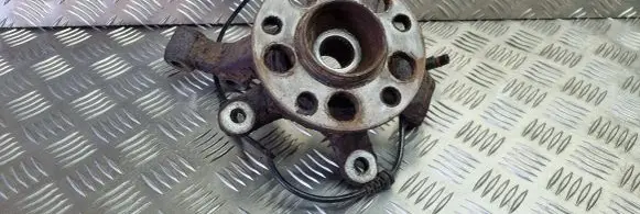 Mercedes-Benz B W245 Front wheel hub spindle knuckle