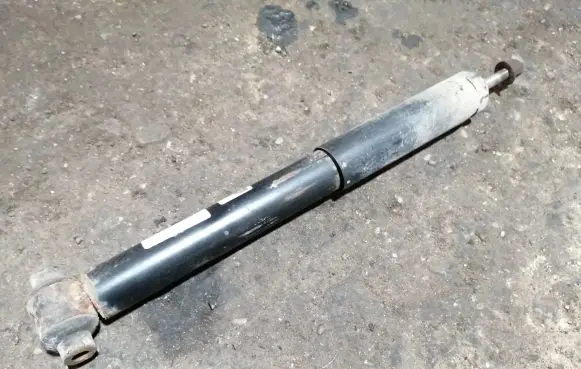 Volvo XC90 Rear shock absorber/damper