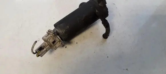 Citroen C5 Windscreen/windshield washer pump