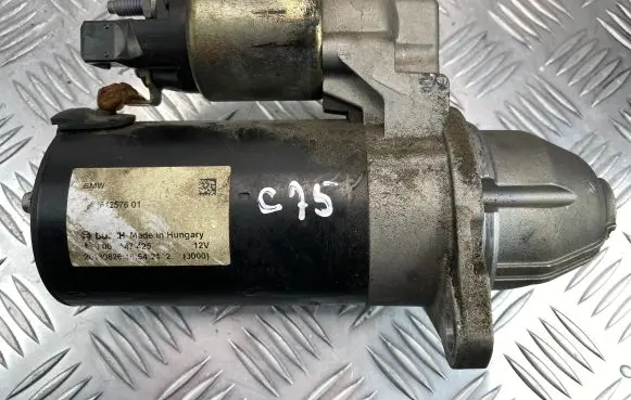 BMW 5 F10 F11 Starter motor 7638194