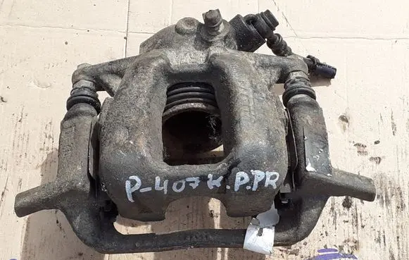 Peugeot 407 Front brake caliper