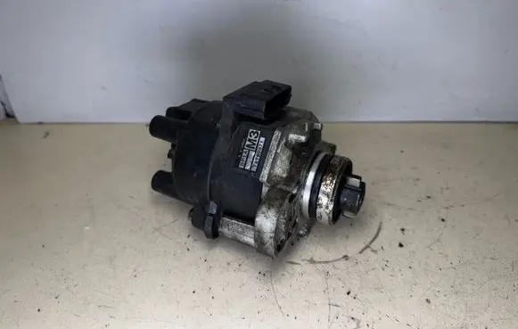 Mazda 323 Spark distributor T2T60371 BP1AM3 BP1A