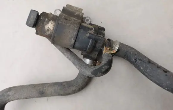 Mercedes-Benz E W210 Electric auxiliary coolant/water pump A2108300114