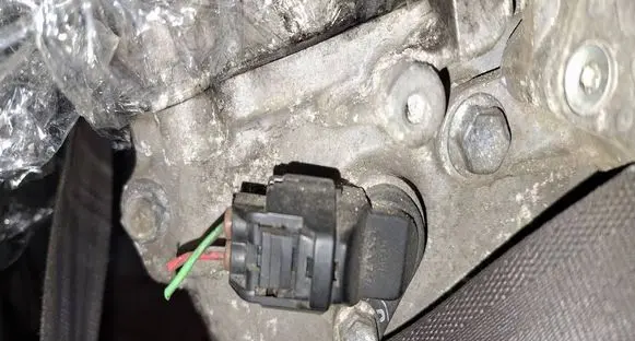 Toyota Auris 150 Camshaft position sensor 
