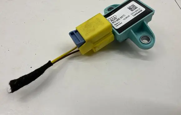 Audi Q5 SQ5 Airbag deployment crash/impact sensor 8K0955557C