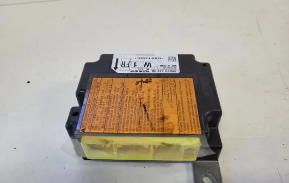 Nissan Qashqai Airbag control unit/module 988204EH0B