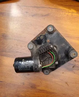 Mitsubishi Carisma Wiper motor 0390241115 058664