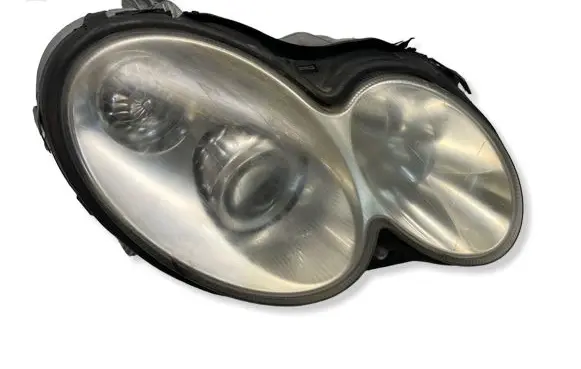 Mercedes-Benz CLK A209 C209 Headlight/headlamp 15697600 1307329072