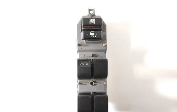 Toyota RAV 4 (XA30) Electric window control switch 84820-42190