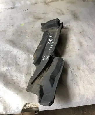 Audi Q3 8U Fender foam support/seal 8u0823722a