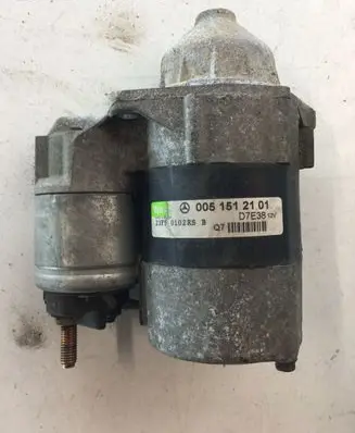 Mercedes-Benz B W245 Starter motor 0051512101