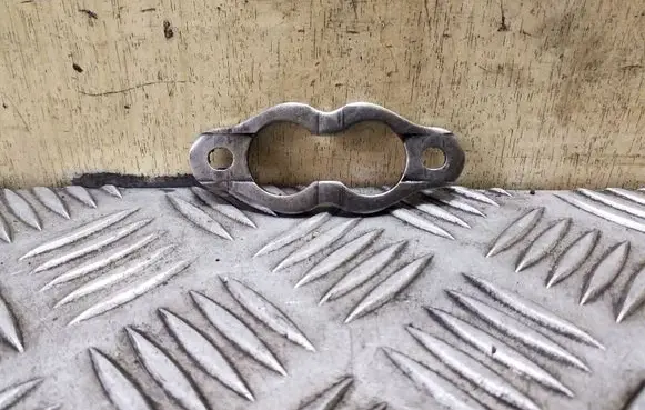 Audi A5 8T 8F Fuel Injector clamp holder