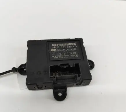 Jaguar XF X250 Door control unit/module AH2214D620AD 1002127500
