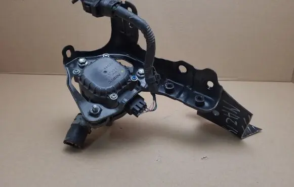 Toyota Prius (XW30) Electric auxiliary coolant/water pump G904048020