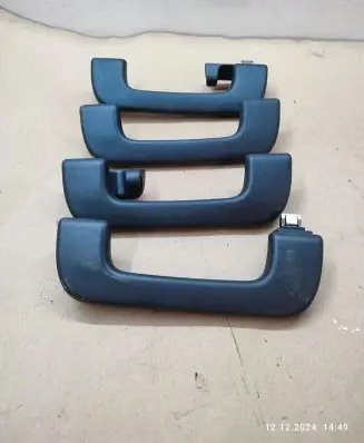 Audi A5 Sportback 8TA A set of handles for the ceiling 
