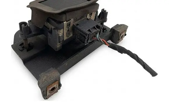 Tesla Model S Other control units/modules 104599300C