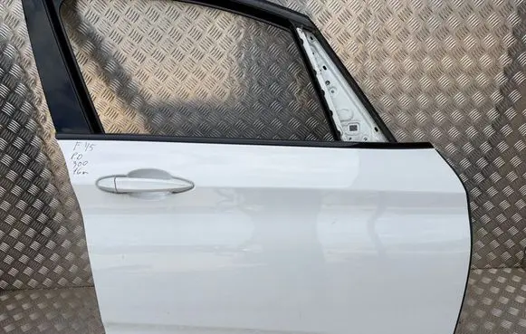 BMW 2 F46 Front door 