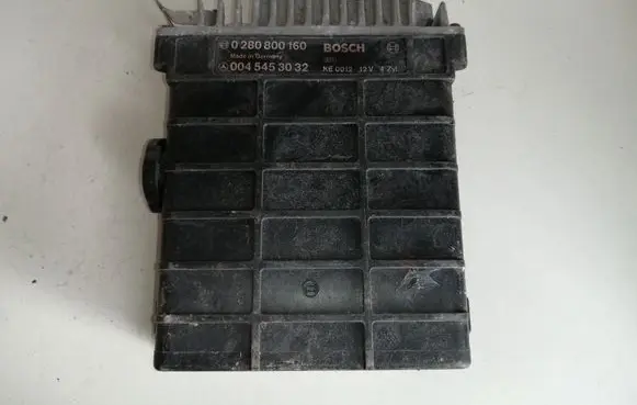 Mercedes-Benz 190 W201 Engine control unit/module 0280800160 0045453032
