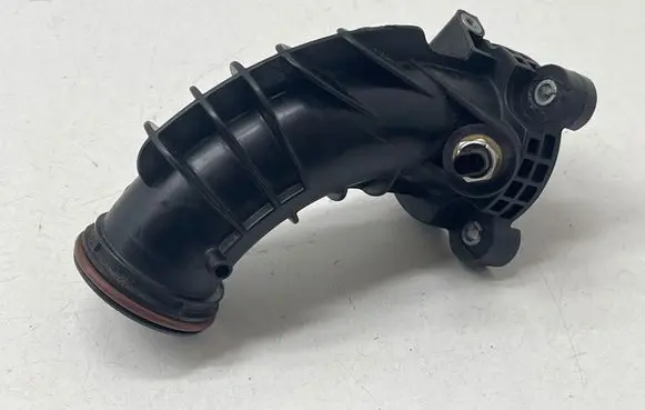 Volvo S60 Air intake duct part