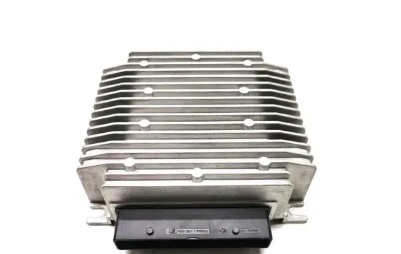 Tesla Model X Sound amplifier 1004833-10-A