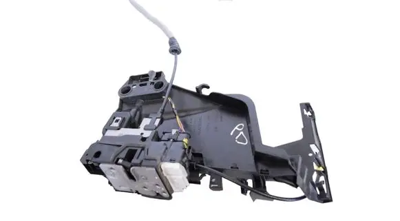 Volvo XC40 Front door lock 31462456